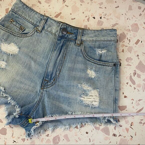 BDG High Rise Dree Cheeky Jean Shorts - Picture 11 of 15